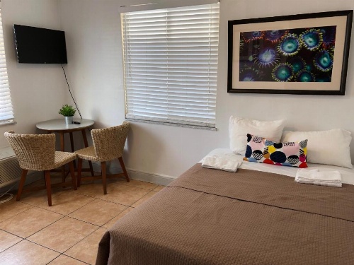 Harding Miami Beach Apartments image 36